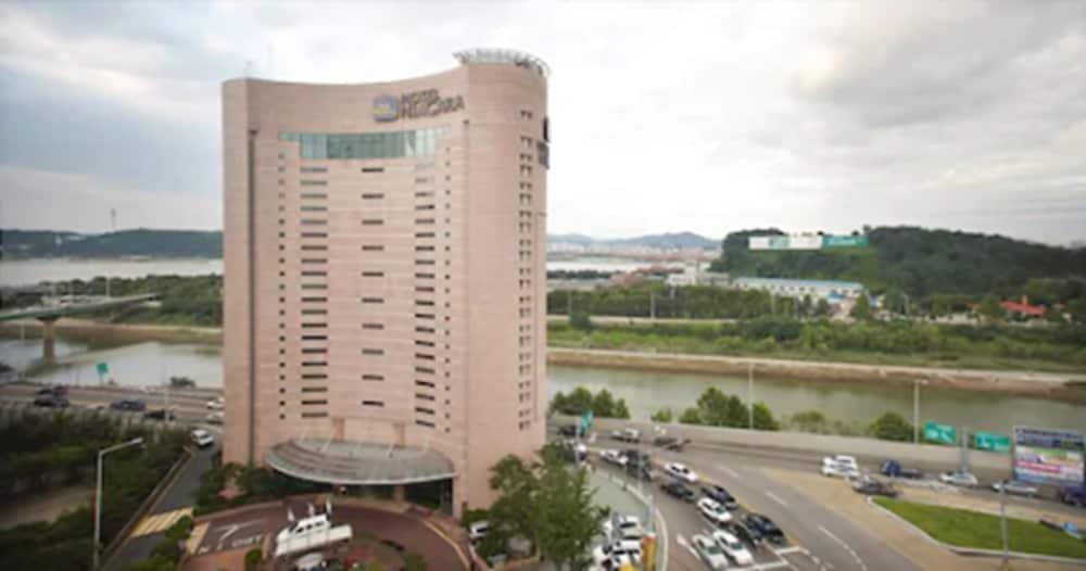 Niagara Hotel Seul Esterno foto