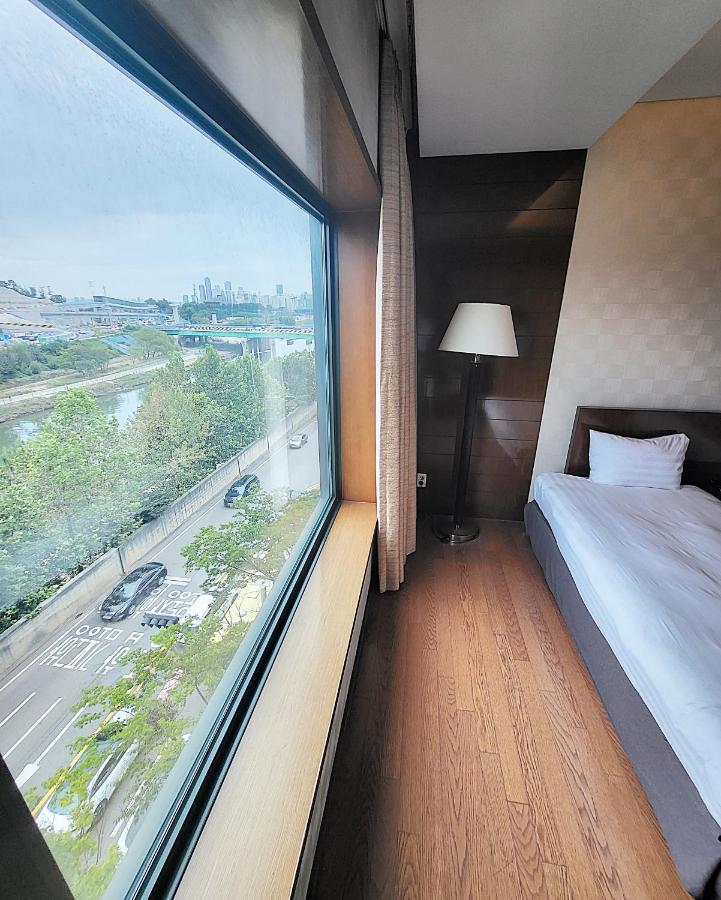 Niagara Hotel Seul Esterno foto