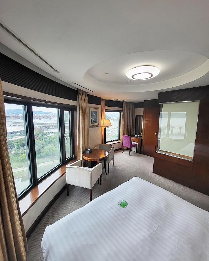 Niagara Hotel Seul Esterno foto