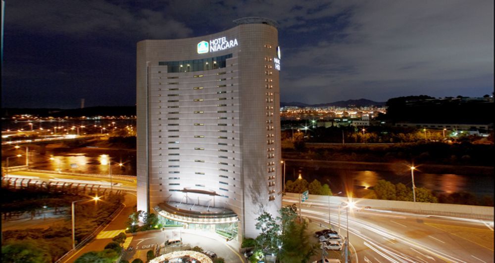 Niagara Hotel Seul Esterno foto